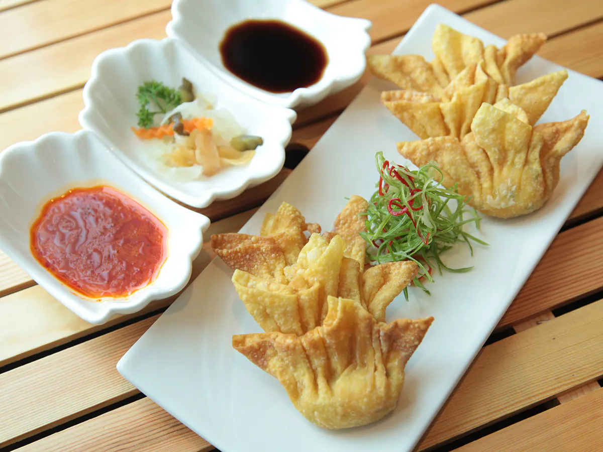 fried wonton at Spice Spring Restaurant，a Chinese Restaurant in Cleveland